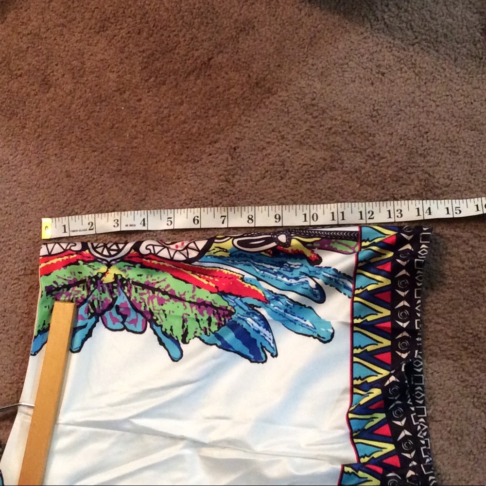 Feather Design Colorful Shorts - image 3